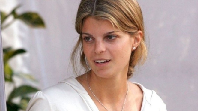 einai-4-minon-egkyos-i-athina-onasi-foyntonoyn-oi-fimes-gia-tin-chrysi-klironomo-162874