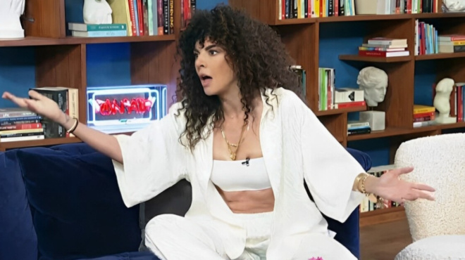 epimenei-i-solomoy-den-pao-ameriki-amp-8220-den-eimai-treli-perimeno-ena-tetarto-kai-erchontai-me-yfos-amp-8230-ochi-ochi-amp-8221-157953