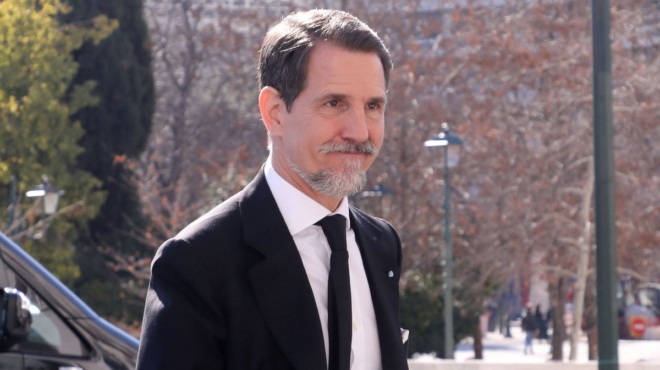 tromaxan-na-ton-anagnorisoyn-o-paylos-glyxmpoyrgk-vgike-ntymenos-etsi-sto-kentro-tis-athinas-kai-magnitise-ola-ta-vlemmata-158009