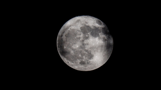 elampse-ston-oyrano-mageytikes-eikones-apo-to-feggari-tis-fraoylas-giati-onomastike-etsi-157352