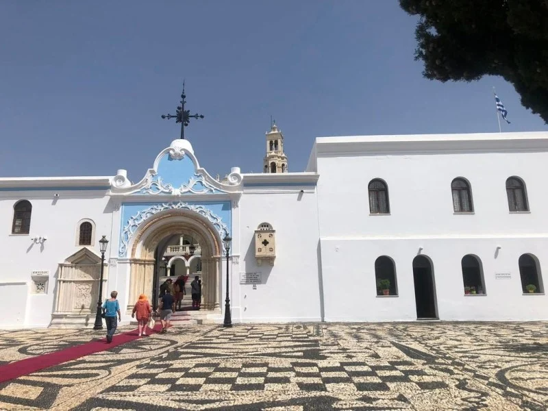 Παναγία της Τήνου θαύματα 