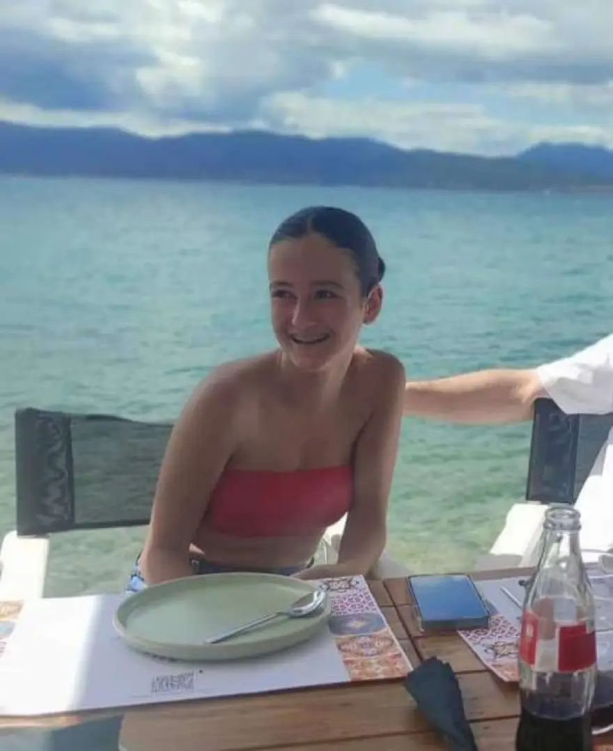 Έφυγε από τη ζωή η 14χρονη Χριστίνα 