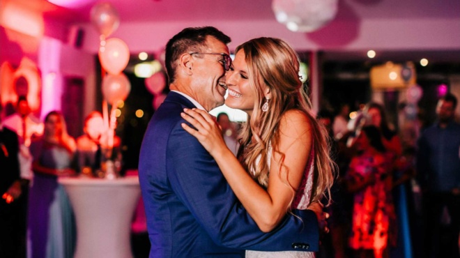 amp-8220-o-pateras-moy-ta-eftiaxe-me-mia-22chroni-synomiliki-moy-to-paizei-fili-moy-alla-echo-frikarei-ti-mporo-na-kano-amp-8221-172319