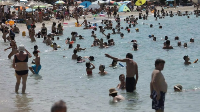 ola-allios-me-ton-kairo-erchetai-aygoystiatiko-meltemi-amp-038-neos-kaysonas-amp-8211-pote-kai-poies-perioches-tha-grapsoyn-40aria-173520