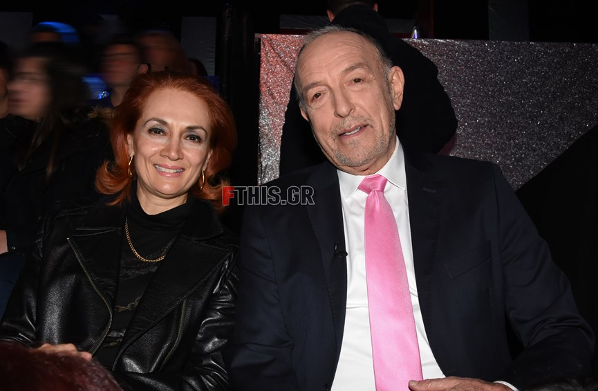 Τάσος Αρνιακός σύζυγος 