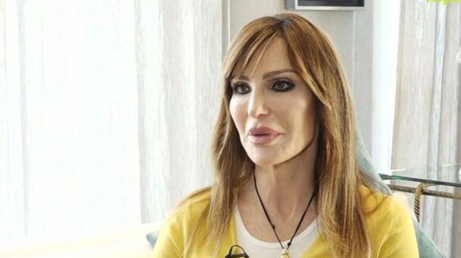 matheytike-apo-tin-idia-i-alitheia-i-viky-chatzivasileioy-xekatharizei-gia-tis-astheneies-kai-ti-stenachoria-ton-paidion-tis-178715