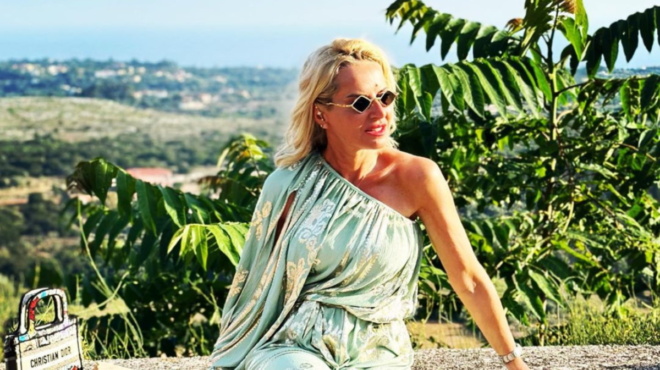 pio-adynati-apo-pote-i-maria-mpekatoroy-pozarei-me-mpikini-choris-ichnos-makigiaz-kai-moirazei-egkefalika-179340