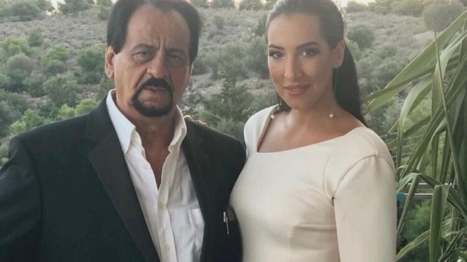 zo-enan-efialti-exaitias-toy-amp-8220-kolafos-amp-8221-i-sofia-leontitsi-gia-ton-nekro-patera-tis-poy-pethane-10-mines-prin-179663