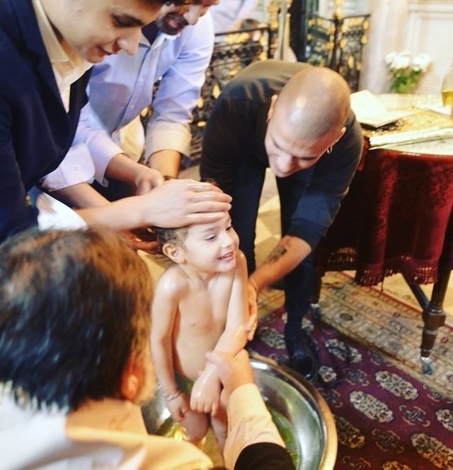 Η Κλέλια Ρένεση με την κόρη της 