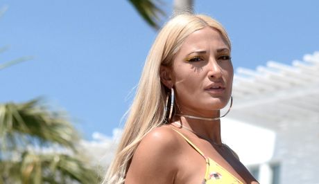 fili-amp-8211-fidi-i-ioanna-toyni-apanta-proti-fora-gia-tis-scheseis-tis-me-tin-dimitra-alexandraki-181784