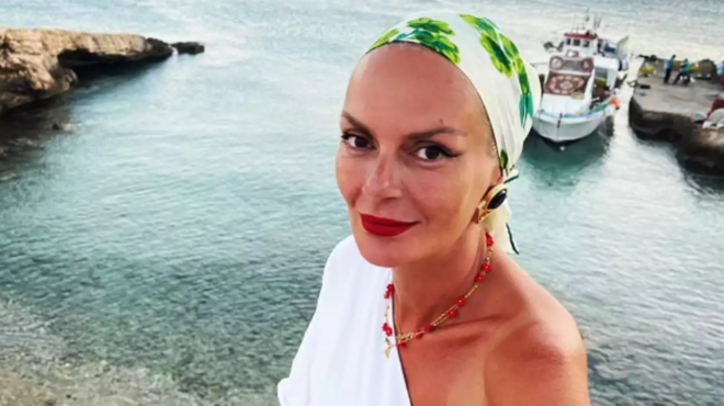 eipe-ayto-poy-theloyn-na-poyne-oloi-oi-ellines-h-elena-christopoyloy-pire-ti-sosti-thesi-gia-to-kinima-tis-petsetas-174043