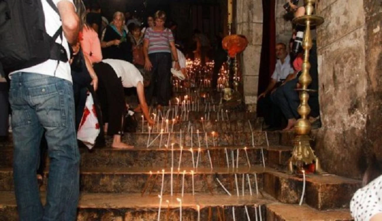 Κοίμηση της Θεοτόκου άδειος τάφος 