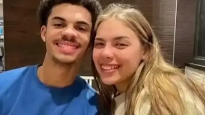 ekrypse-to-ptoma-stin-apocheteysi-psychros-dolofonos-skotose-tin-21chroni-syntrofo-toy-amp-038-tin-epsachne-sto-internet-178601