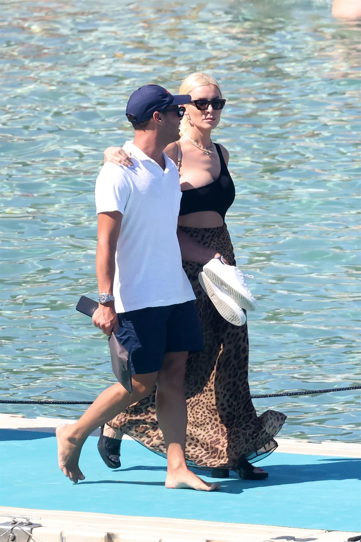 Κατερίνα Καινούργιου Μύκονος 