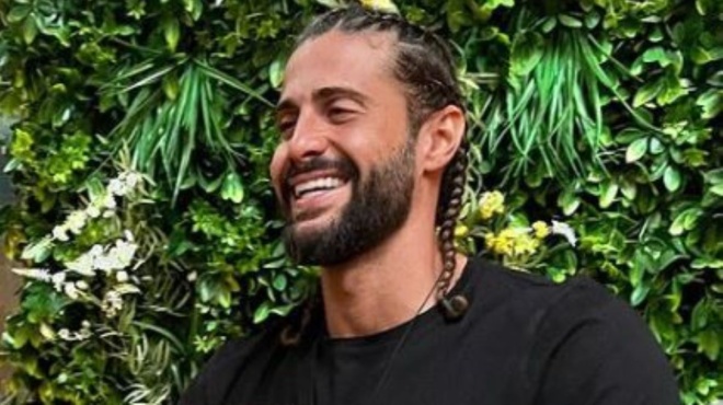 idios-me-ti-ntalia-toy-para-5-o-vasalos-allaxe-xana-ta-mallia-toy-o-fipster-scholiazei-to-neo-toy-loyk-amp-038-mallon-echei-dikio-175951