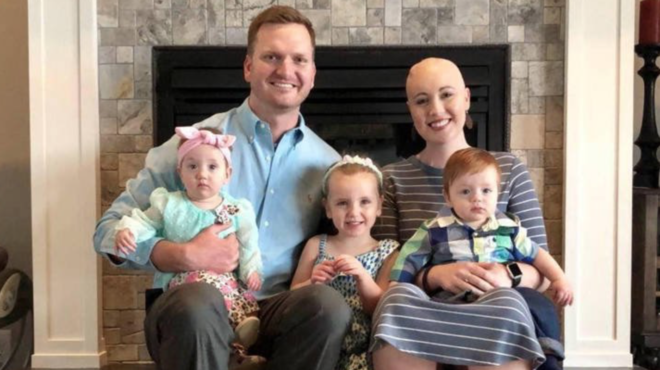 thysiase-ti-zoi-tis-gia-ta-paidia-tis-karkinopathis-mama-kathysterise-ti-therapeia-gia-na-sosei-ta-didymakia-tis-186870