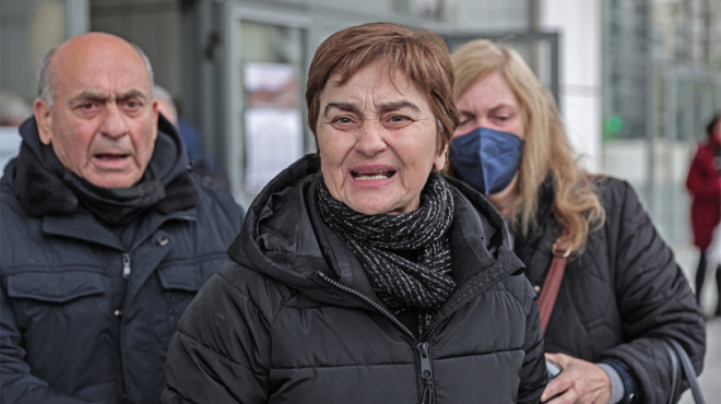 me-katantisane-misi-mana-misi-gynaika-dyskoles-meres-gia-ti-mitera-tis-elenis-topaloydi-i-anartisi-poy-ragizei-kardies-186216