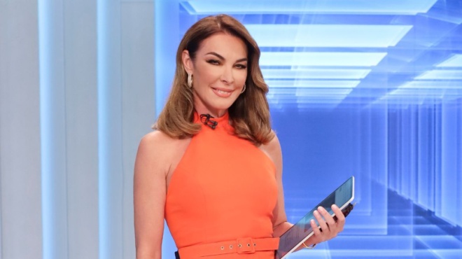 malli-mechri-ti-mesi-vammeni-foyl-kormi-monteloy-soysoyro-me-ti-lydia-eyaggelatoy-i-exodos-me-tin-tatiana-stefanidoy-sti-nea-yorki-183097