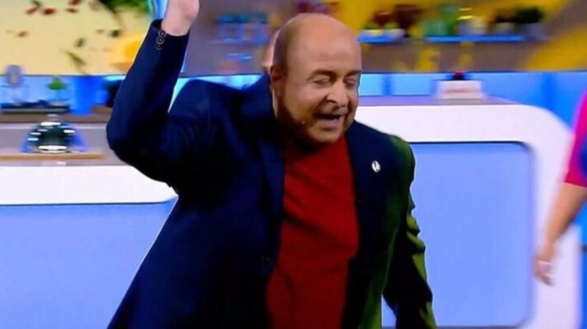 toys-afise-oloys-amp-8220-syxyloys-amp-8221-exallos-o-seferlis-apochorise-apo-to-plato-me-tin-ataka-paiktrias-amp-8220-ase-me-se-parakalo-amp-8221-187277