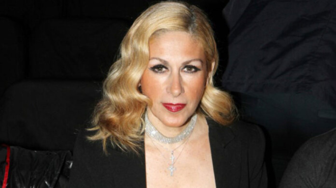 ekana-ektrosi-kai-den-to-metaniono-eytycho-apefyga-na-gino-mitera-i-efi-sarri-gia-tin-diakopi-kyisis-sta-22-tis-190984