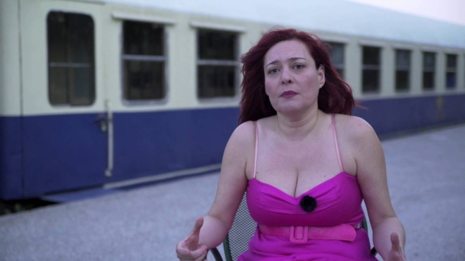 saronei-se-moysikes-skines-kai-radiofono-i-panomorfi-aleka-toy-amp-8220-konstantinoy-kai-elenis-amp-8221-ekane-strofi-sti-kariera-tis-192292