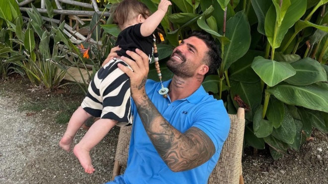 amp-8220-lionei-amp-8221-gia-ton-gio-toy-o-d-alexandroy-amp-8220-o-paris-einai-oles-ekeines-oi-eyches-poy-pragmatopoiithikan-gia-mena-amp-8221-199028