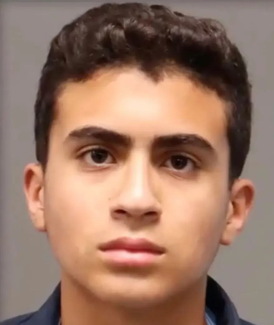 13χρονος μητροκτόνος μαχαίρωσε τη μητέρα του 