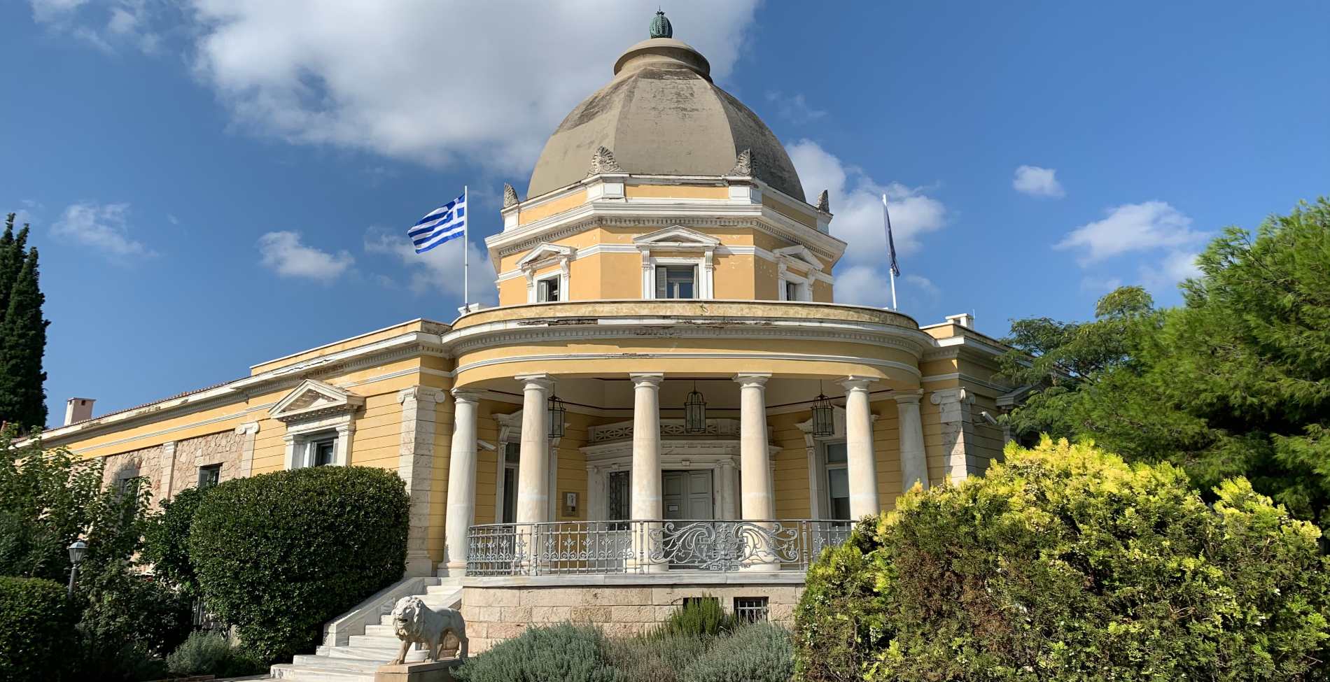 "Υπολοχαγός Νατάσα" Αλίκη Βουγιουκλάκη 