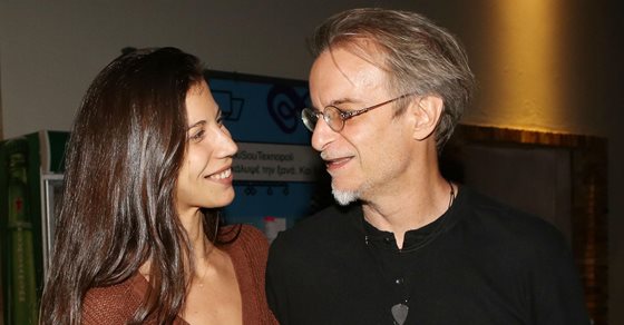 melachrini-nea-tin-koita-sta-matia-o-miltos-paschalidis-se-mia-spania-emfanisi-me-ti-goiteytiki-syntrofo-toy-anthi-206077