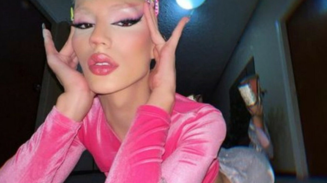 vrike-epiteloys-ton-erota-se-pelagi-eytychias-o-themis-kanellos-i-1i-foto-me-to-neo-toy-agori-amp-038-oi-kardoyles-206724