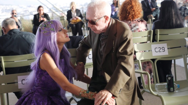 einai-gennimenoi-o-enas-gia-ton-allon-telos-astamatito-to-eroteymeno-zeygari-ligo-prin-ton-gamo-tis-chronias-206889