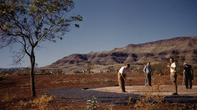 echei-afairethei-apo-oloys-toys-chartes-i-amp-8220-pio-epikindyni-amp-8221-poli-toy-kosmoy-ayto-pathainei-opoios-tolmisei-na-patisei-204509