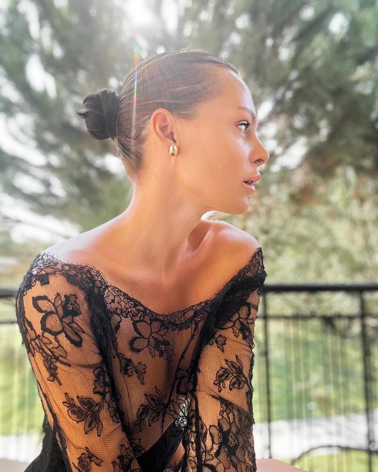 Υβόννη Μπόσνιακ χωρίς μακιγιάζ 