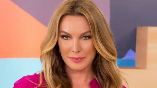 oyte-plastiki-oyte-mpotox-ayto-kanei-sto-prosopo-tis-i-tatiana-stefanidoy-kai-sta-53-tis-den-echei-rytides-207740