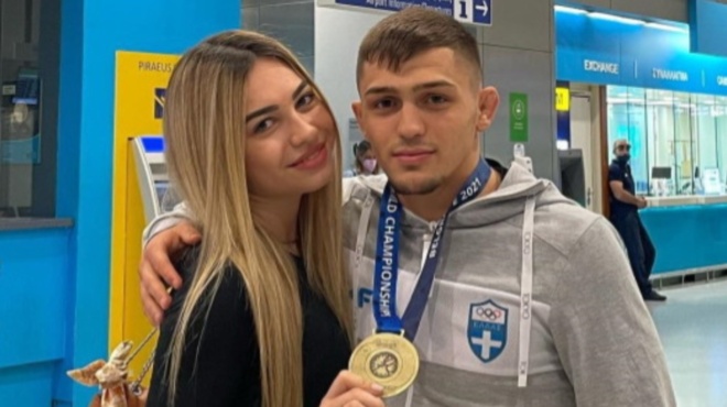 kykloforisan-ta-eycharista-pantreytike-o-giorikas-pilidis-i-koykla-21chroni-nyfi-amp-038-i-apagoreysi-stoys-kalesmenoys-203591