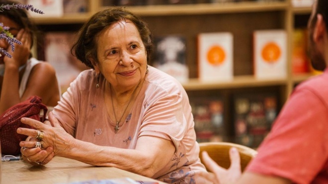 sygklonizei-i-alkyoni-papadaki-echasa-ton-gio-kai-ton-syzygo-moy-mesa-se-exi-mines-zo-me-250-eyro-205661