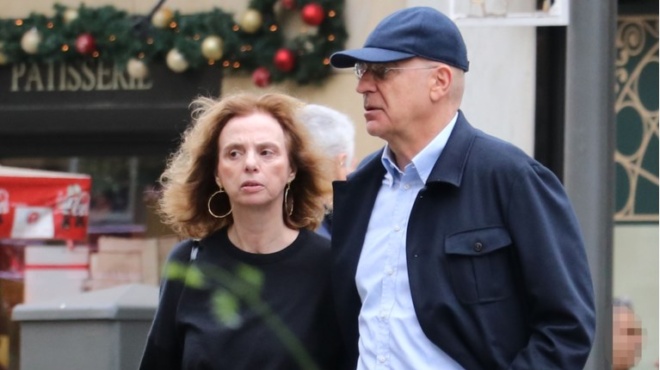 einai-mazi-25-chronia-echoyn-3-paidia-i-koykla-syzygos-toy-nikoy-dendia-zei-makria-apo-ta-fota-tis-dimosiotitas-214717