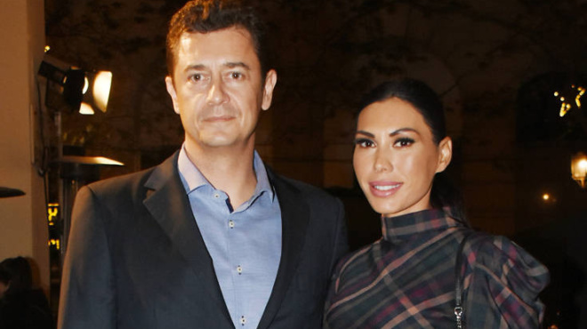 10-chronia-meta-ton-gamo-chares-gia-antoni-sroiter-amp-8211-ioanna-mpoyki-matheytikan-ta-eycharista-amp-038-oloi-toys-eychontai-215134