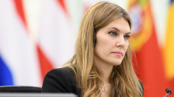 to-neo-diorofo-spiti-tis-eyas-kaili-stis-vryxelles-axias-650-000-eyro-den-einai-mayro-chrima-agorastike-me-daneio-212544