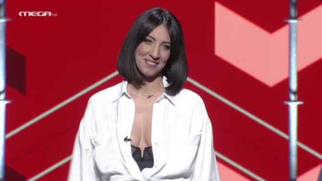 apasfalise-i-sofia-leontitsi-gia-tin-ioanna-toyni-lypamai-poly-gia-atoma-poy-eno-einai-to-tipota-ta-echete-kanei-kati-212947