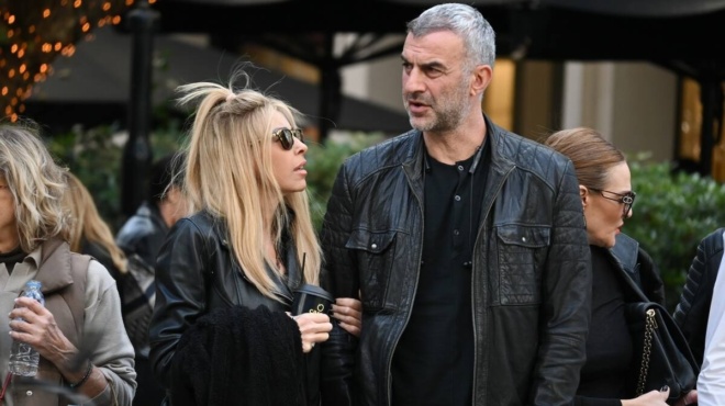 anakoinosan-ta-eycharista-amp-038-oloi-toys-eychontai-chares-xana-15-chronia-meta-gia-gogo-mastrokosta-amp-038-traiano-della-211008