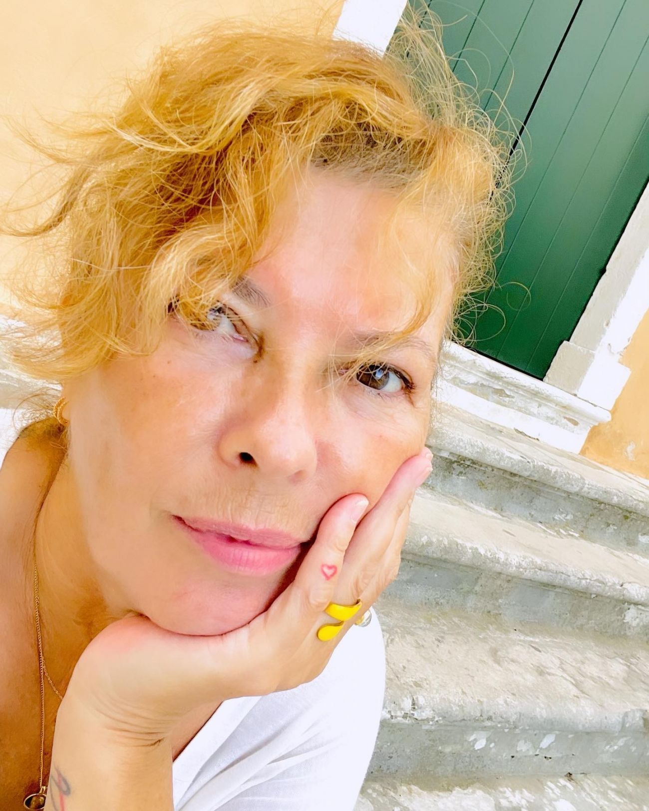 Η Σοφία Αλιμπέρτη χωρίς μακιγιάζ 