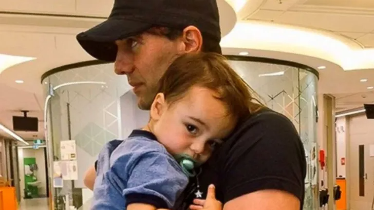 7χρονος καρκινοπαθής παίρνει πίσω τη ζωή του 