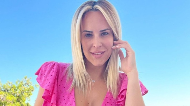 tragikes-ores-gia-tin-elena-asimakopoyloy-meta-to-diazygio-amp-8220-den-eicha-oyte-doyleia-oyte-chrimata-stin-akri-amp-8221-224606