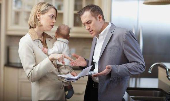 amp-8220-me-lene-elina-amp-038-o-neos-moy-syntrofos-thelei-na-plironoyme-misa-misa-me-echei-xepatosei-sto-dose-mipos-na-choriso-amp-8221-225777