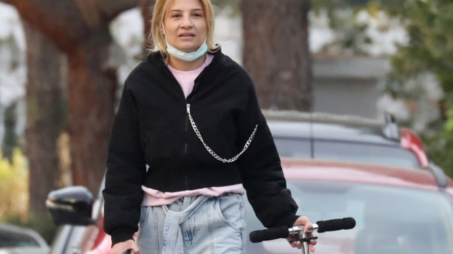 tin-akoyse-olo-to-magazi-oyrliaze-gia-ton-gio-tis-i-faii-skorda-amp-8220-gia-mia-stigmi-ton-echasa-pethana-amp-038-xanagyrisa-amp-8221-219812