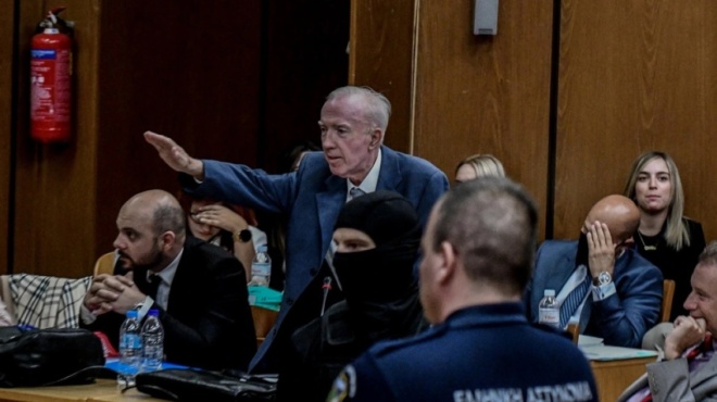 telos-einai-oristiko-matheytikan-ta-nea-gia-ton-konstantino-pleyri-amp-8211-tha-valo-tin-gata-moy-na-klaiei-220819