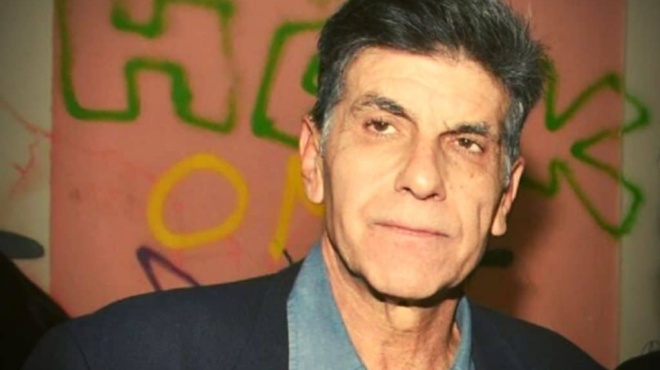 na-agiasei-to-stoma-toy-o-giannis-mpezos-den-masise-ta-logia-toy-kai-eipe-oli-tin-alitheia-gia-tin-elliniki-koinonia-221749