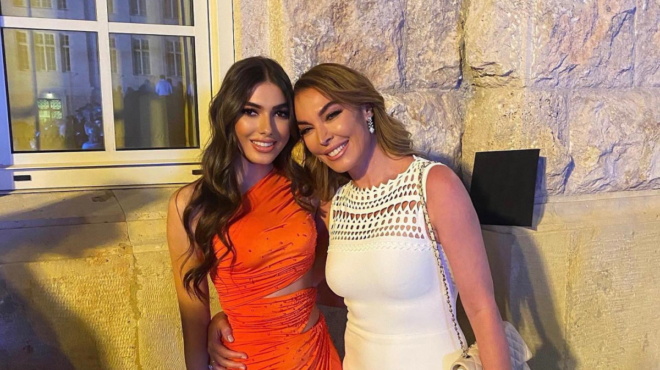 melachrini-panypsili-idia-i-mama-i-lydia-eyaggelatoy-pozarei-me-tin-tatiana-amp-038-einai-mia-pragmatiki-kalloni-218596