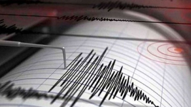 erchetai-akraios-seismos-i-proeidopoiisi-apo-seismologoys-amp-8211-topothetithikan-mechri-kai-pinakides-gia-tsoynami-234764